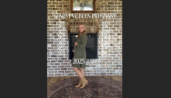 Neredeyse hayatının yarısını hamile olarak geçirmiş.