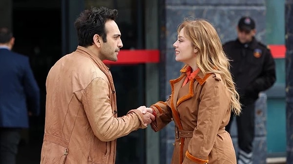 Öte yandan yeni günü pazar olan Bahar dizisi reyting oranlarında yükselişe gitti.