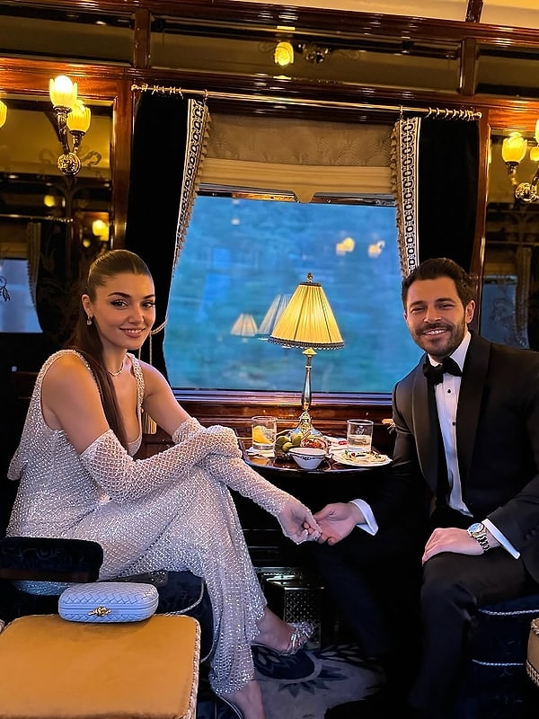 Hande Erçel ve Hakan Sabancı