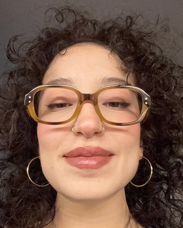 Zehra İnşallah, 2025 boyunca sadece ürettiği içeriklerle değil, doğrudan yaşadıklarıyla öne çıkan isimlerden biri oldu.