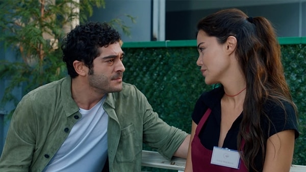 Ay Yapım imzalı Sahtekarlar, bu hafta Norm Ender'in konuk olduğu yeni bölümle ekrana geliyor.