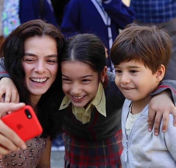 4. Özge Özpirinçci, Kübra Süzgün ve ailesinin iddialarına cevap verdi.