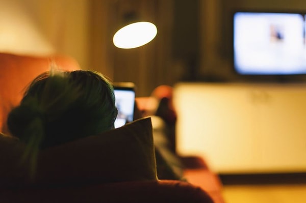 3. Eve geldiğinde ilk yaptığın şey nedir?