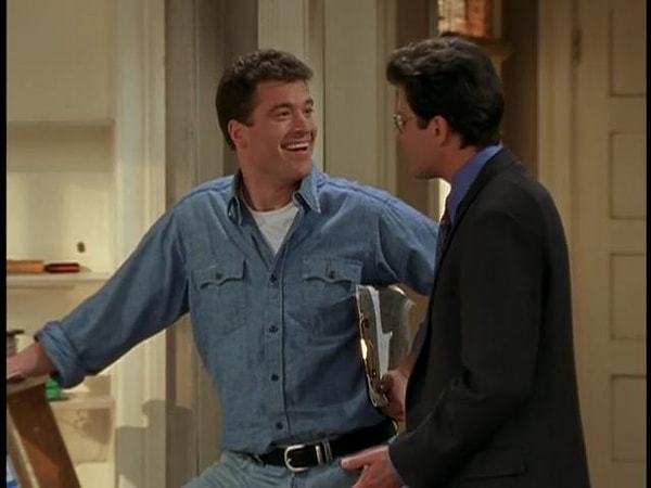 Birbirinden popüler yapımlarda rol alan ünlü aktör Pat Finn hayatını kaybetti.