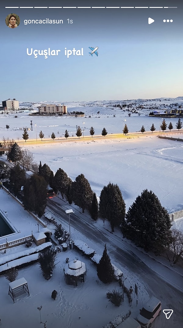 Yoğun kar yağışı Uzak Şehir oyuncularının uçuşlarını iptal ettirdi.