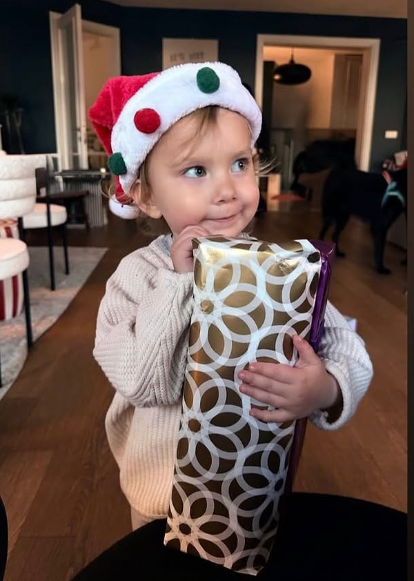 Uzun bir ara olmuştu ve beklenen fotoğraf yılbaşında geldi!