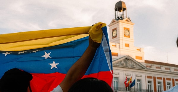 Venezuela Hangi Dine İnanıyor?