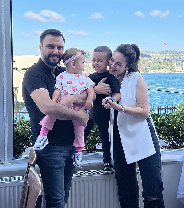 Yıllardır hem ekranların hem de sahnelerin vazgeçilmez yüzü olan Alişan'ı tanıtmaya gerek yok herhalde!