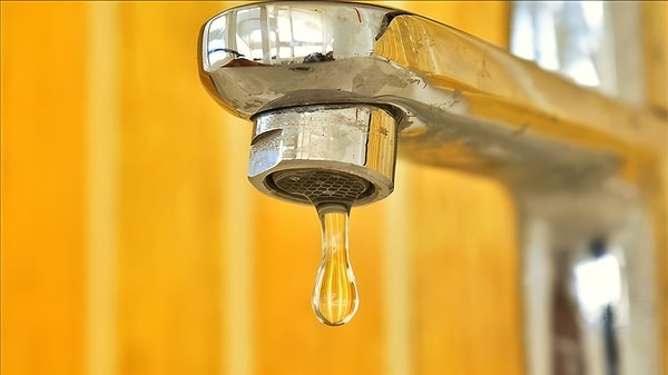 Saymaz'ın "Sorunun asıl kaynağı kuraklık mı?" sorusu için de hükümeti işaret etti.