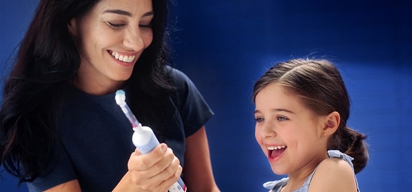 1. Çocuğun "Çok uykum var, bu akşam dişlerimi fırçalamasam..." bakışını attığında bu kriz anını yönetme şeklini öğrenebilir miyiz?