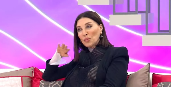 Nebahat Çehre, Muhteşem Yüzyıl dizisi hakkındaki itirafıyla gündem oldu.