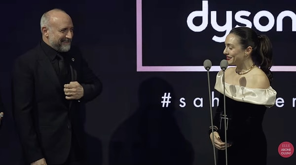 Yılın Televizyon Performansı (Erkek)