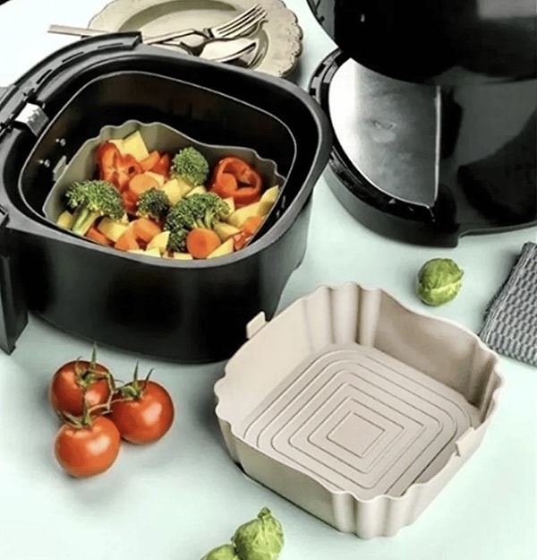 Sunumun hazırlık aşamasında da şıklığından ödün vermeyenler için pişirme gereçleri.