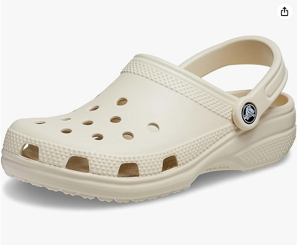 Konforuyla ikonikleşen Crocs Classic Clog terliklerde kaçırılmayacak fırsat.