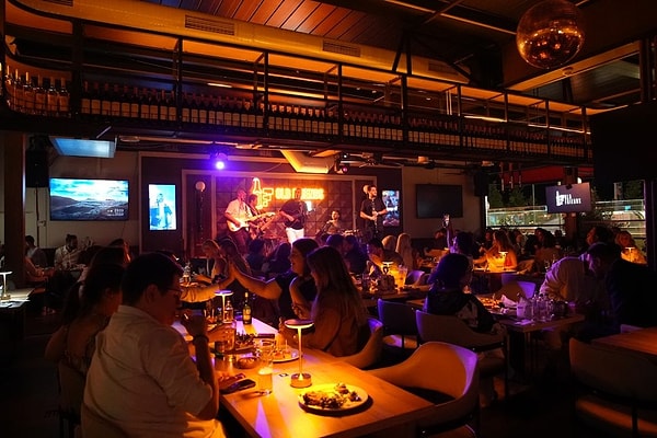 Old Friends Bostancı