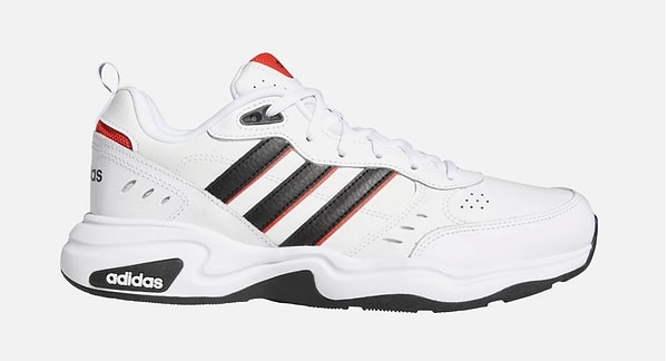 Adidas’ın ikonik Strutter modeli ve çok daha fazlasında dev indirim başladı.