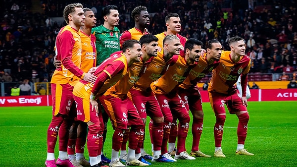 Galatasaray bu akşam İstanbul'da güçlü İspanyol temsilcisi Atletico Madrid'le karşılaşacak.