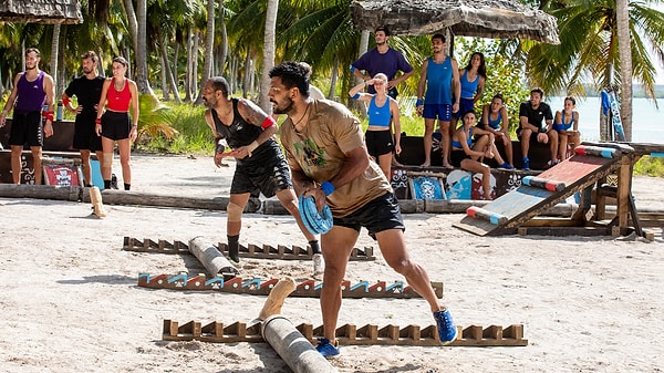 Survivor’da 22 Ocak Perşembe akşamı eleme gecesi yaşandı.