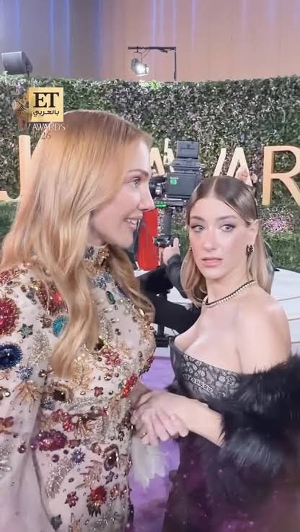 Hazal Kaya, son haftalarda kameralara yansıyan anlarıyla sosyal medyanın en çok konuşulan isimlerinden oldu.