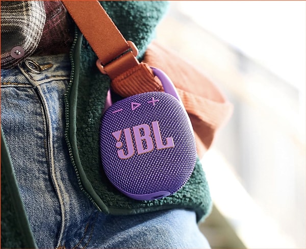 Müziği her yere taşımak isteyen maceracılar için kompakt ve güçlü bir ses deneyimi.