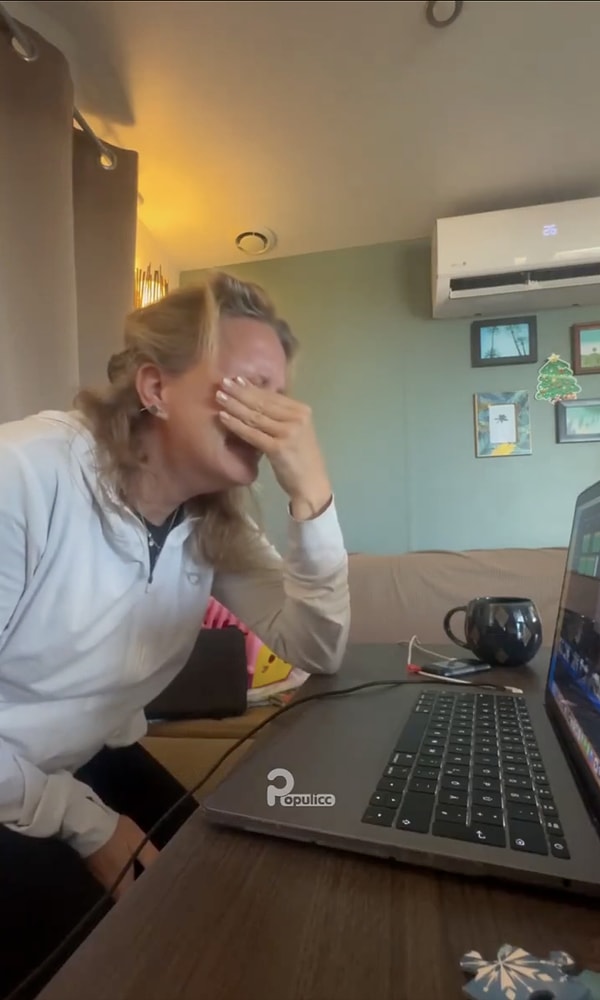 Alman kadın, videosunu "Türkiye videolarını düzenlerken ben;" diyerek paylaştı.