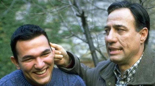 Yeşilçam denince akla gelen ilk isimlerden biri olan Kemal Sunal, canlandırdığı unutulmaz karakterlerle Türk sinemasında silinmez bir iz bıraktı.