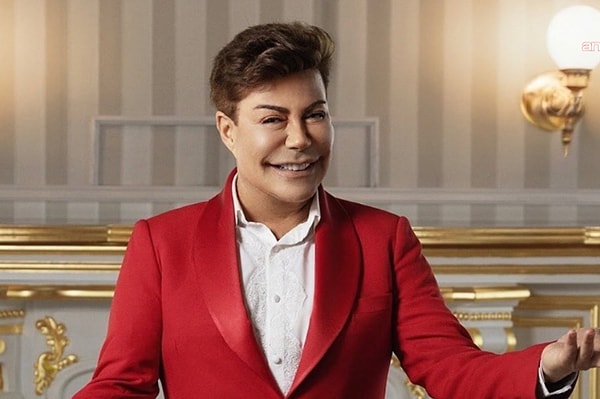 Türk müzik ve televizyon dünyasının sevilen isimlerinden Fatih Ürek, yaklaşık üç aydır süren yaşam mücadelesini kaybetti.