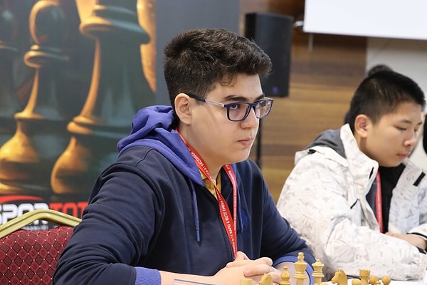 Tata Steel Chess Tournament, satranç dünyasının en çok takip edilen turnuvalarından biri olarak dikkat çekiyor.