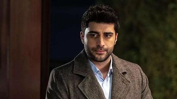 Kızılcık Şerbeti'nde Fatih karakterine hayat veren Doğukan Güngör, yasaklı madde testinin pozitif çıkmasının ardından diziden çıkarılmıştı.