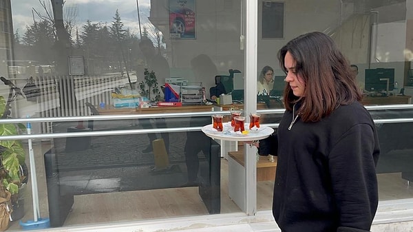 Başarısının sırrını disiplin ve odaklanmaya bağlayan Eylül, sosyal medyadan uzak durmasının kendisine büyük bir zaman ve zihinsel berraklık kazandırdığını ifade ediyor.