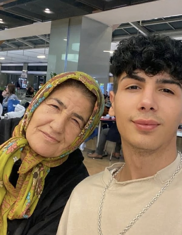 6 Şubat depremlerinde tüm Türkiye’yi yasa boğan kayıplardan biri de henüz 19 yaşındayken hayatını kaybeden Taha Duymaz olmuştu.