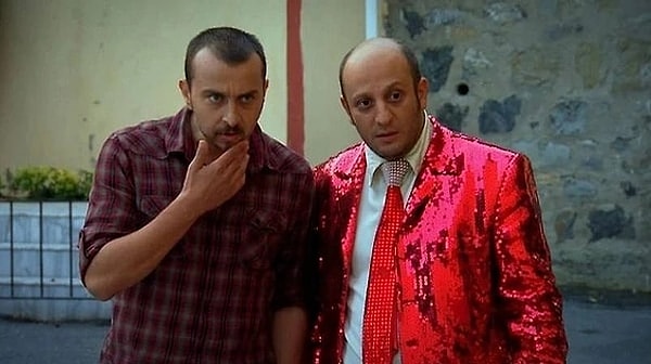 2. Leyla ile Mecnun'un ilk bölümünün üstünden 15 yıl geçti.