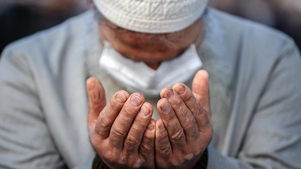 Zekât Nedir? Kimlere Zekât Verilir?