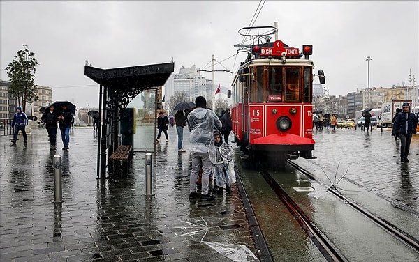 Üç büyük şehirde hafta sonu neler olacak? İstanbul için saat verdi...