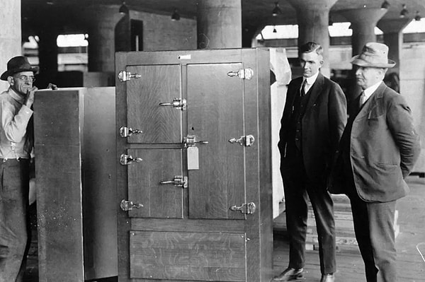 Ev tipi buzdolabı dönemi doğal buz ticaretini sona erdirdi