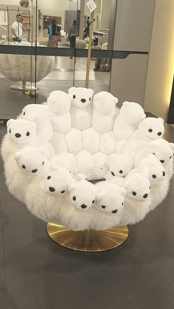 11. Oturmaya kıyamazsınız ki...