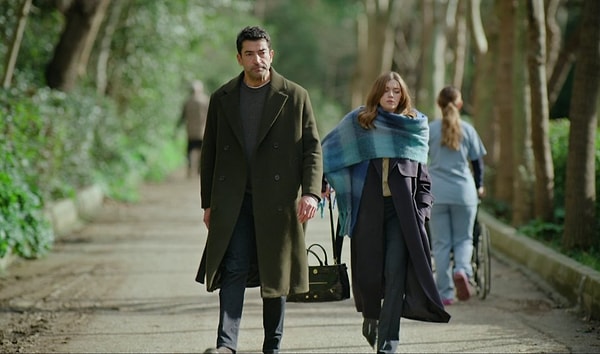 Esra Erol'da ve Müge Anlı ile Tatlı Sert, Kıskanmak'ın üstünde yer aldı.