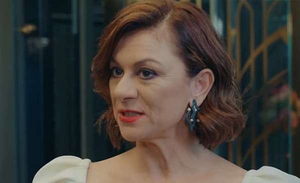 Birsen Altuntaş'ın haberine göre oyuncu Hülya Şen, Gönül Dağı'nın kadrosuna dahil oldu.