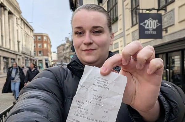 Kahve almaya gitti, 63 katrilyon sterline sahip olduğunu öğrendi.