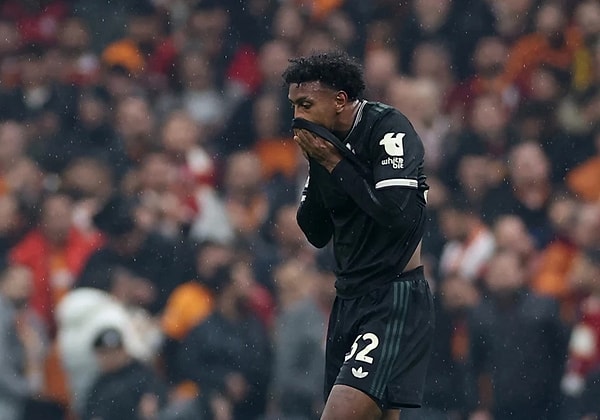 Juventus, İstanbul'da ağır bir yenilgi aldı