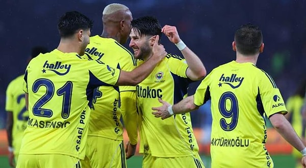 Maçta ilk 11'ler belli oldu: