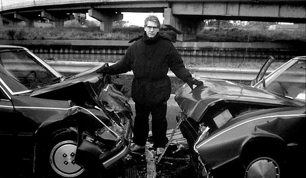 Çekimlerde David Cronenberg'ün "Crash" isimli filminden esinlendi.