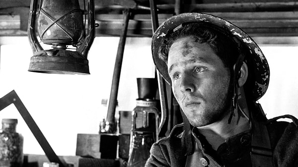 İlham kaynağı: “Johnny Got His Gun”