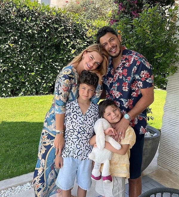 Evlendikleri yıl ilk oğulları Ali Demir'i kucağına alan çift, 2017 yılında da ikinci oğulları Can Eyüp'e kavuşmuştu.