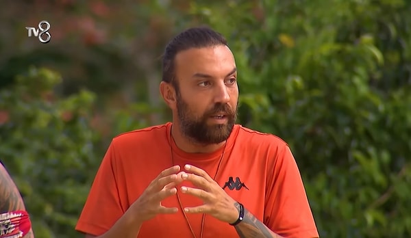 Survivor'a all starlarla birlikte dahil olan Sercan, dün akşamki elemede elenen kişiden daha çok konuşuldu.