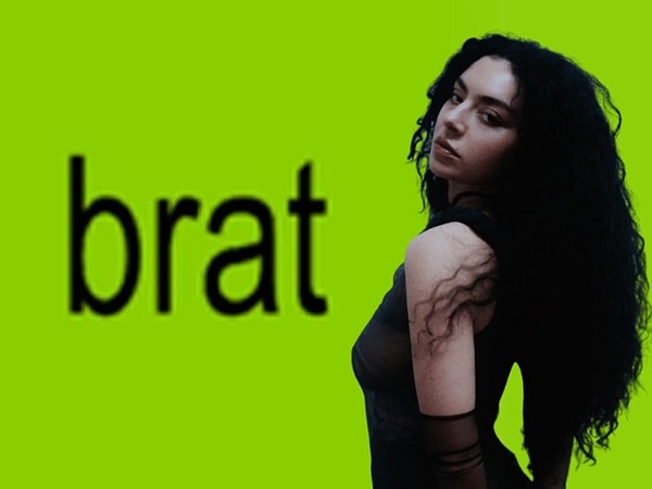 Basitti! "brat" albümünün o meşhur lime yeşili tonunu bulmak için ekip tam kaç farklı yeşil tonu denemişti?