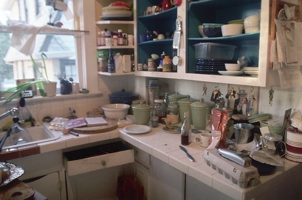 4. Uzuuun bir süredir evin temizliğine bakmadın diyelim. Evin en çok neresi seni korkutur o esnada?