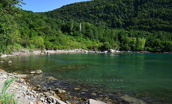 4. Karadeniz’in Büyüleyici Durağı: Gideros Koyu