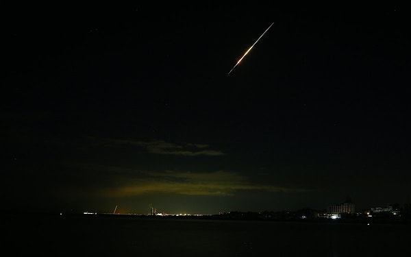 ABD ve İsrail’in ortaklaşa düzenlediği askerî operasyonun ilk gününde İran’ın dini lideri Ali Hamaney hayatını kaybetti.