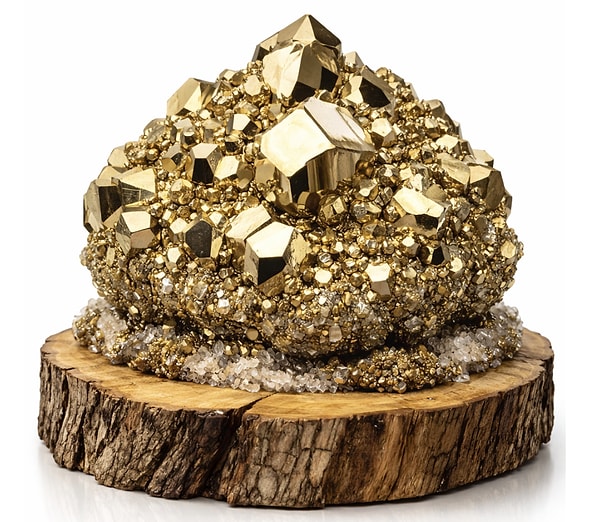 Pirit Kristalinin Temel Özellikleri